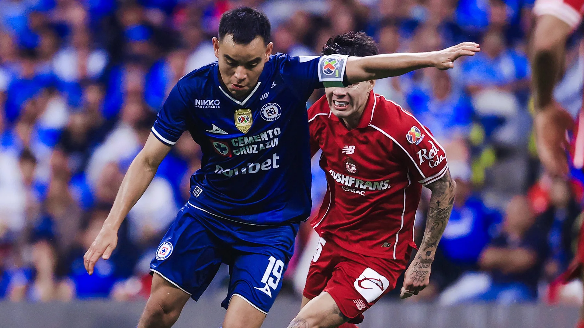 ¡Drama y goles en el Estadio Banorte! Cruz Azul deja ir ventaja de dos goles y frena 3-3 ante Toluca