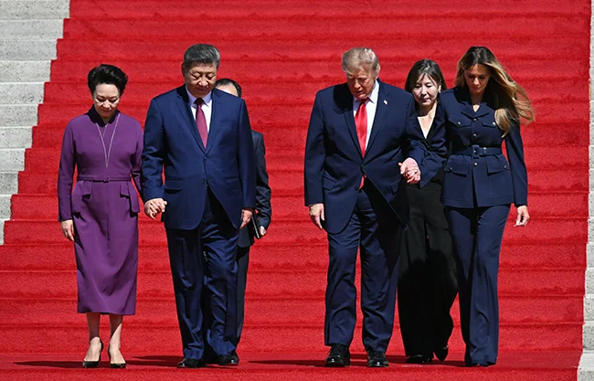 Embajador de EU dice que Trump ofreció vender armas a China ante preocupación por Taiwán