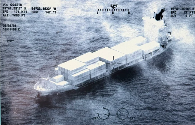 EU intercepta buque con combustible rumbo a Cuba y lo escolta a Yucatán