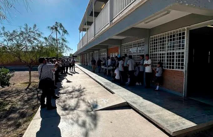 Atacaron la secundaria porque les queda cerca de casa