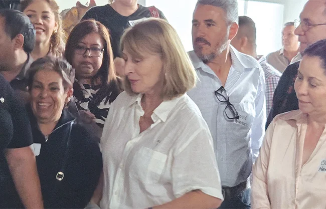 ‘Traicionó Morena en Nuevo León con Clara’:  Rompe Tatiana Clouthier