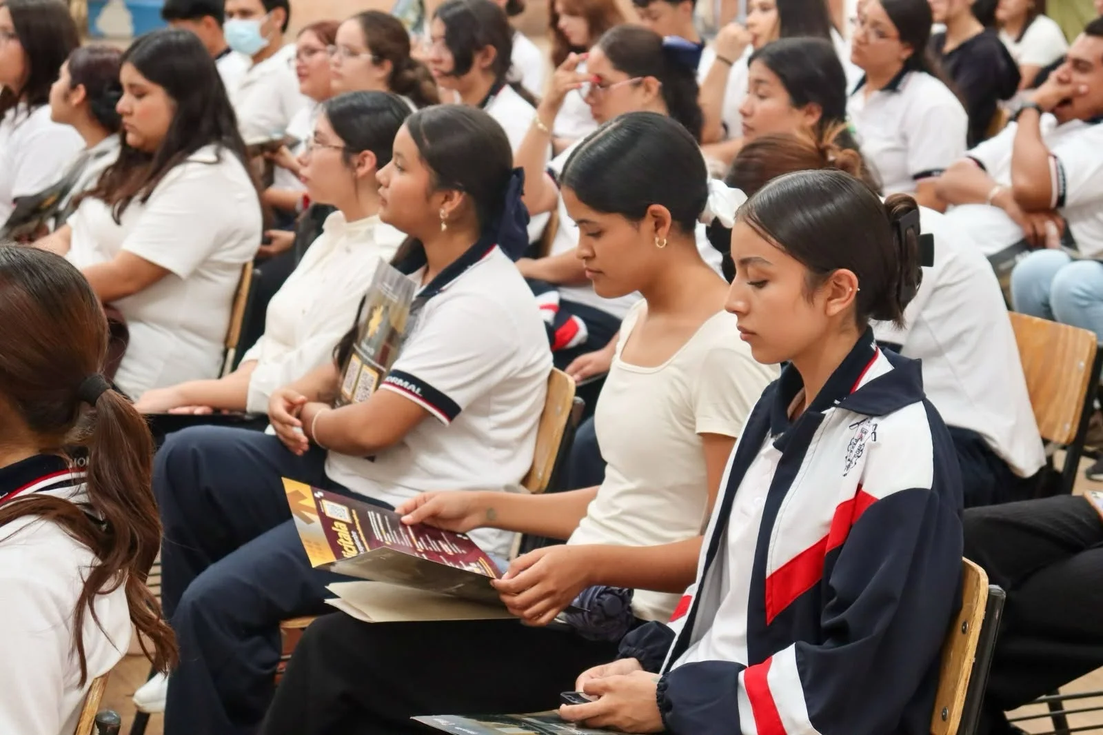 Realizarán asambleas para orientar sobre beca Rita Cetina a estudiantes de nuevo ingreso