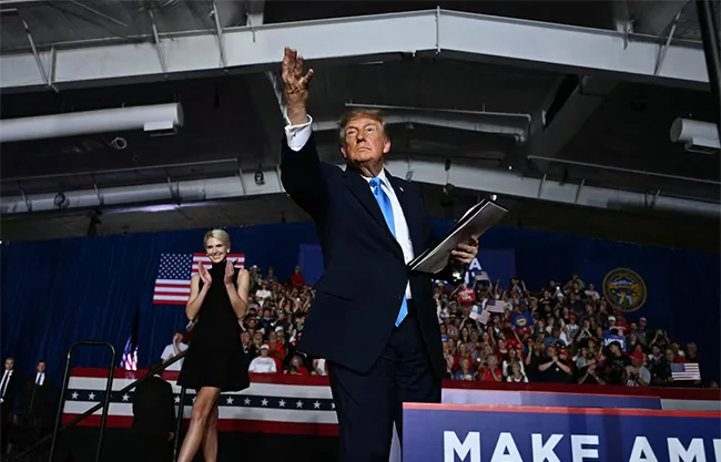 Trump dice que Irán puede 'destruir Los Ángeles, San Diego'; sería 'un pequeño precio a pagar'