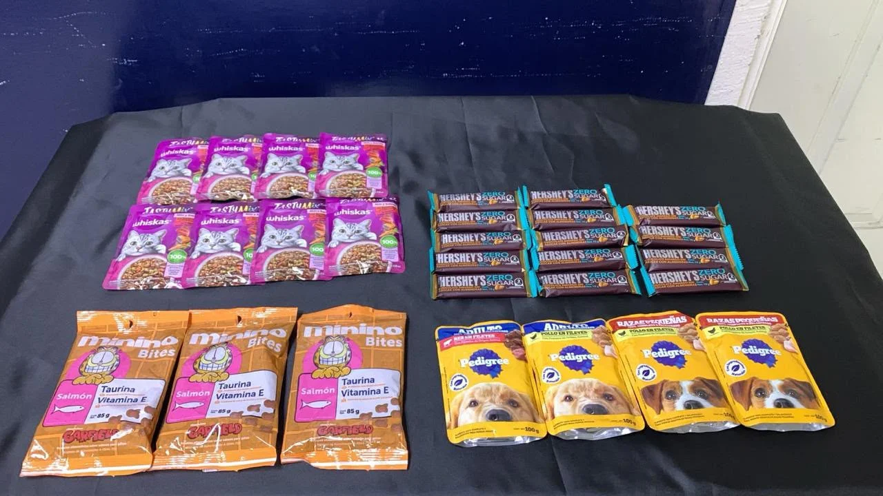 Detienen a mujer por robo a comercio de Torreón; llevaba productos ocultos