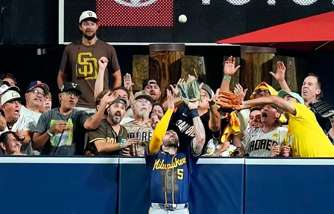 Van los Brewers por título de la Nacional ante Dodgers