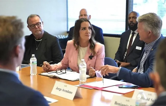 EU advierte a funcionarios mexicanos ligados a cárteles: 'Iremos tras ustedes', dice Sara Carter