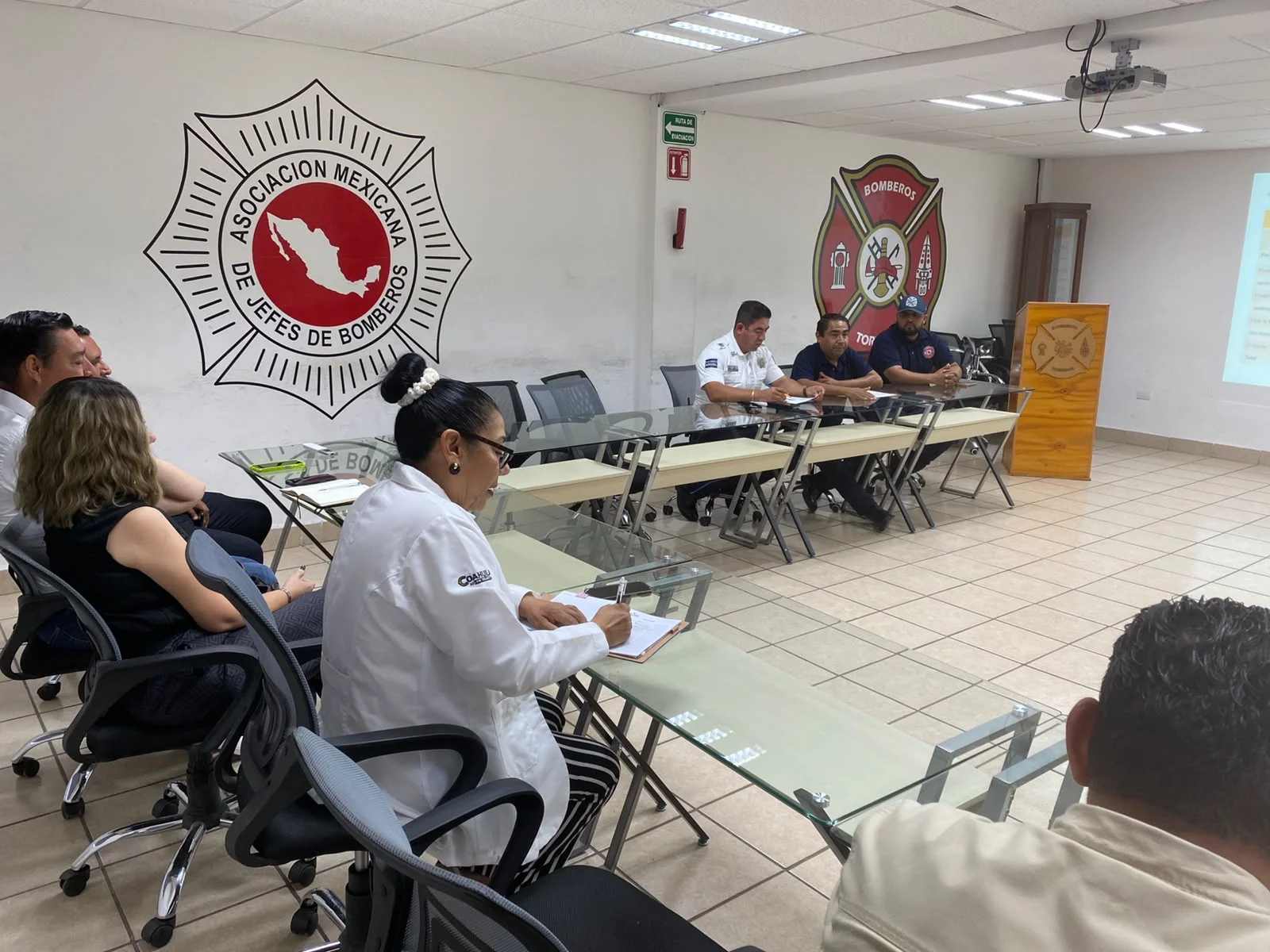Preparan operativo en panteones de Torreón por el Día de Muertos