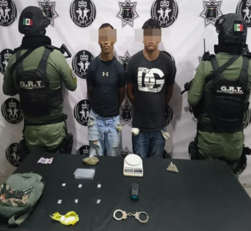 Grupo de Reacción Torreón detiene a dos hombres con narcóticos en Santa Sofia