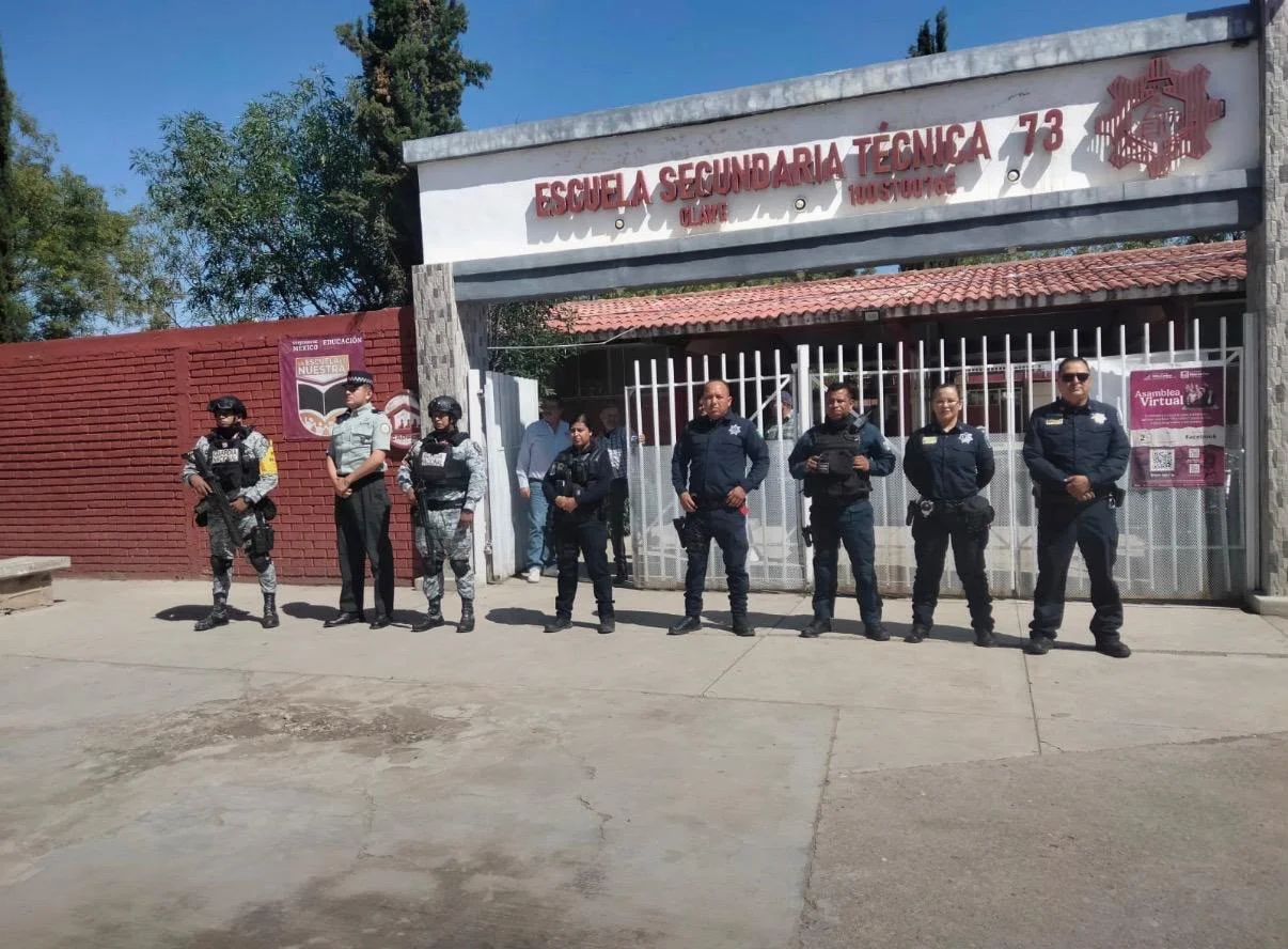Amenaza de balacera provoca ausentismo del 50% en secundaria de Durango