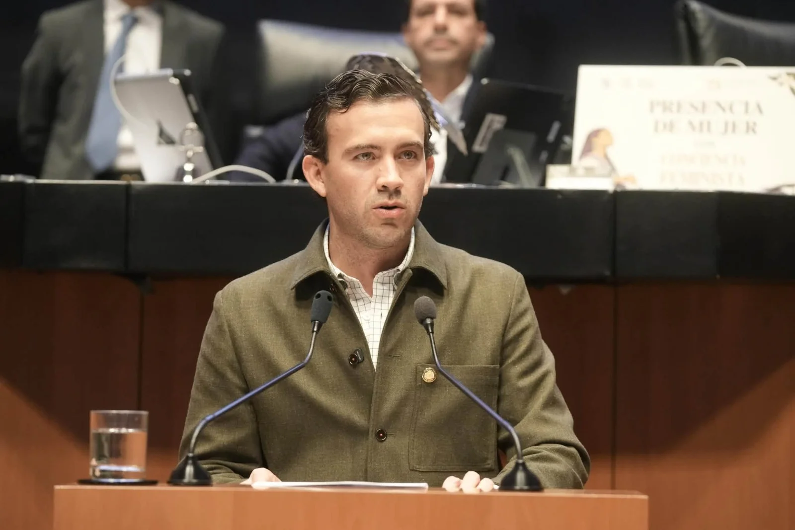 Gabriel Elizondo propone fondo federal para asegurar en el IMSS a trabajadores que ganan menos del salario mínimo