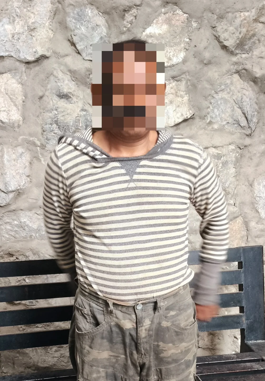 Detiene Policía de Torreón a hombre por violencia familiar contra su expareja