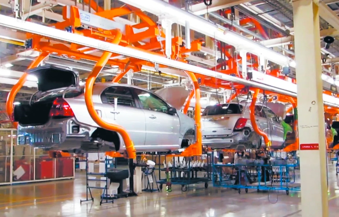 Norteamérica pierde terreno frente a China en ensamble automotriz y prevé mayor caída en 2026
