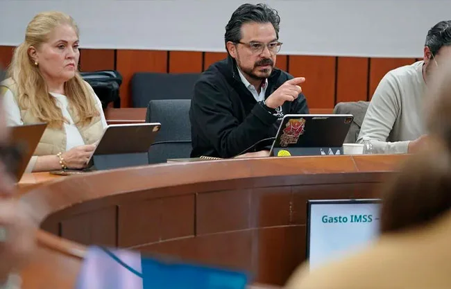 IMSS y SNTSS reanudan negociaciones salariales y laborales tras rechazo de la base trabajadora
