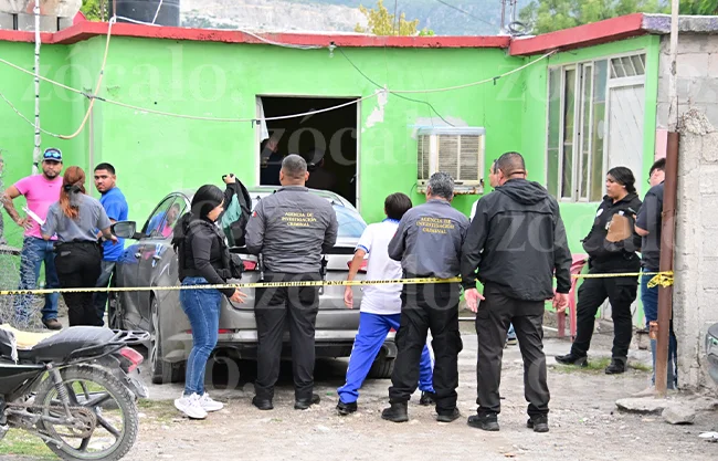 Cimbra tragedia a familia de Monclova: Halla niño muertos a sus padres