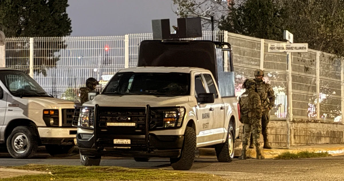 Se arma fuerte operativo en Las Candelarias; militares y marinos cierran calles durante la madrugada en Saltillo