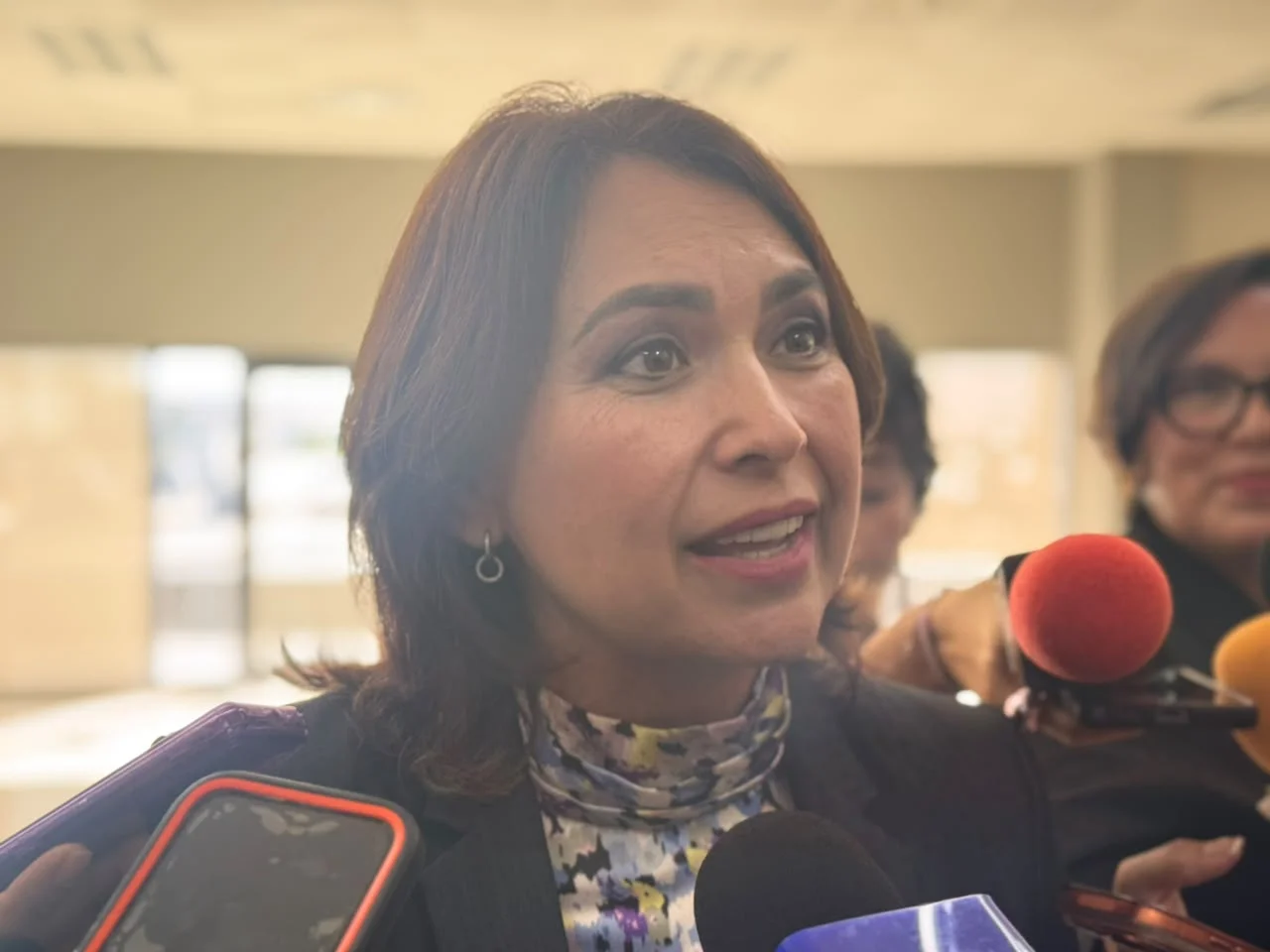 Refuerzan prevención de violencia contra mujeres en colonias y escuelas de Coahuila