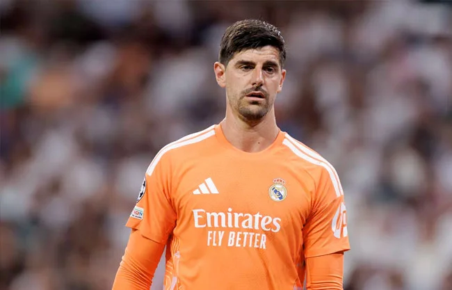 ¡Courtois se pierde El Clásico! Real Madrid confirma su baja ante el Barcelona a última hora