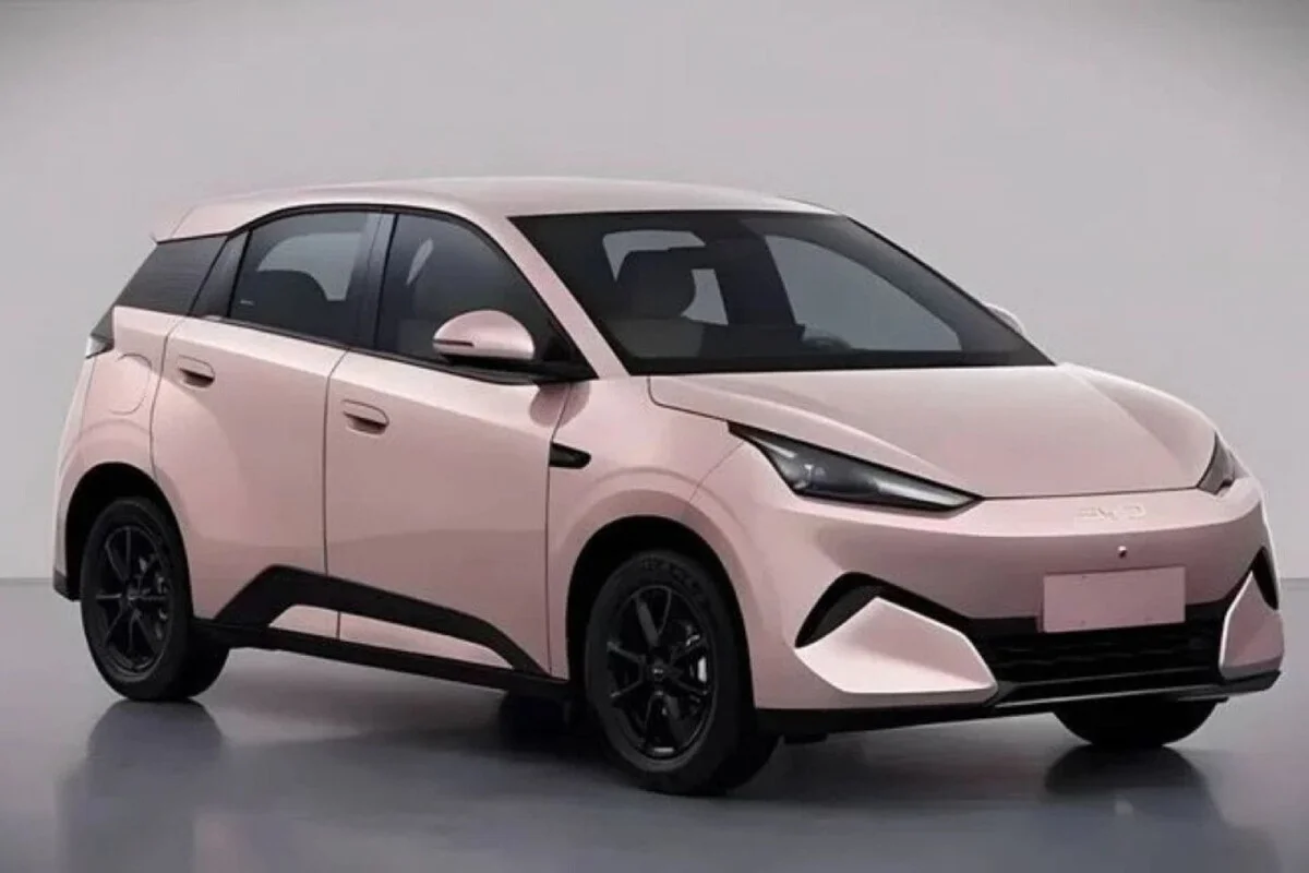 BYD Dolphin Mini revoluciona la movilidad eléctrica: cargará del 10 al 70% en solo 5 minutos