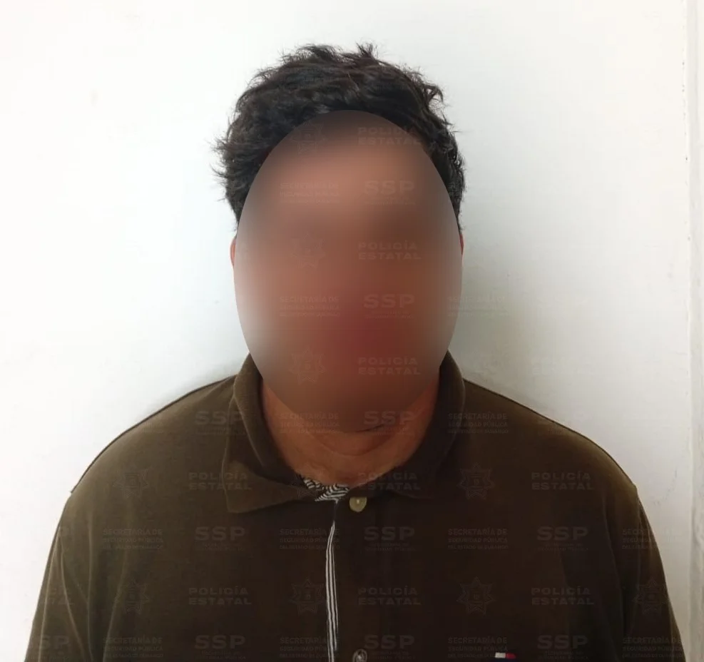Detienen a hombre que por celos agredió física y verbalmente a su esposa en Gómez Palacio