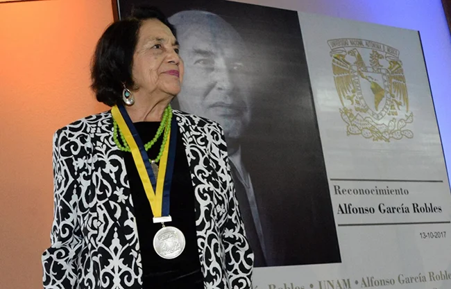 Muere Dolores Huerta, pionera latina del movimiento campesino en EU