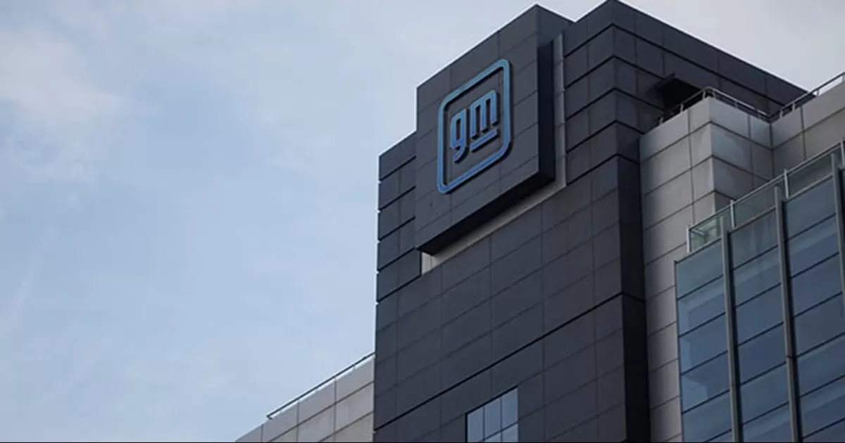 Aranceles del presidente Trump sobre vehículos y piezas fabricados en el extranjero recortaron mil 100 mdd de los ingresos ajustados de GM