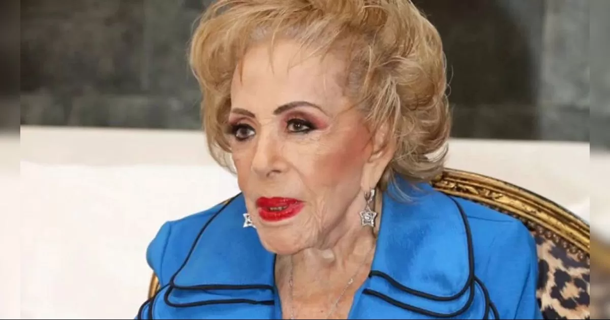 Silvia Pinal deja el hospital