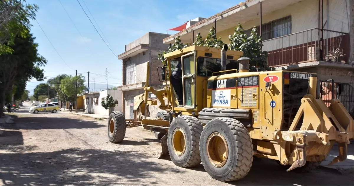 Supervisan acciones de pavimentación en Lerdo.