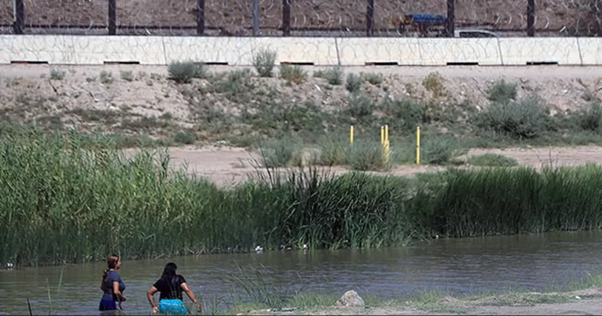 EU emite alertas por calor en su frontera con México