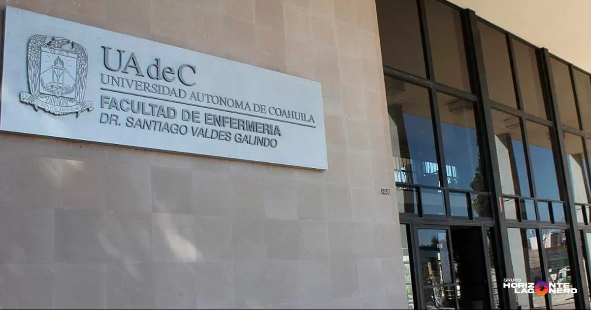 En esta edición, participaron 2 mil 287 sustentantes: mil 148 de la Unidad Sureste, 693 de la Unidad Laguna y 446 de la Unidad Norte; de ellos, mil 374 aprobaron el examen y 79 fueron reconocidos como candidatos al Premio Nacional EGEL, al acreditar todas las áreas disciplinares evaluadas.
