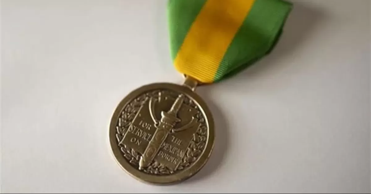 Crea EU medalla de mérito en defensa de frontera con México