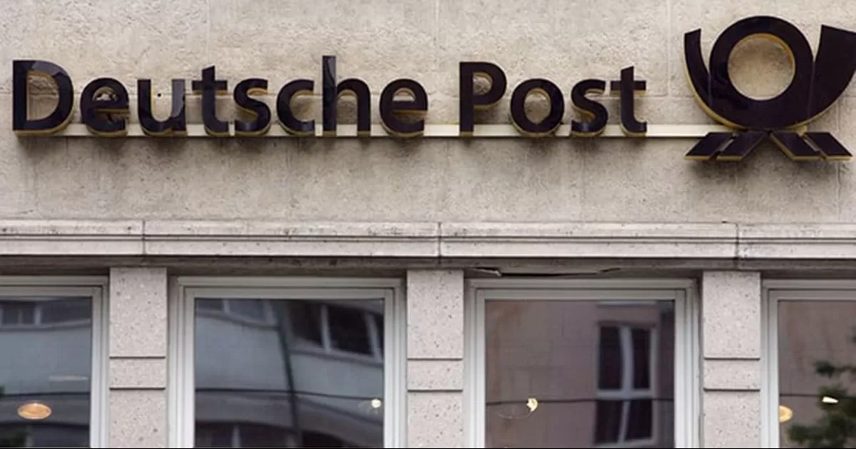 Suspenden 25 países envíos de paquetes por vía postal a EU ante aranceles