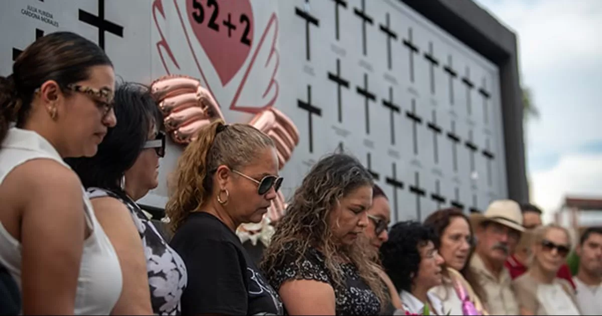La matanza en un salón de juegos, donde 52 personas murieron, conmocionó a México. Catorce años después, no hay justicia para las víctimas