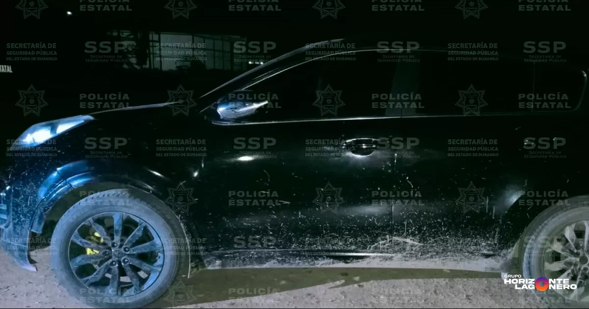 En Gómez Palacio aseguran a mujer con vehículo con reporte de robo en Nuevo León