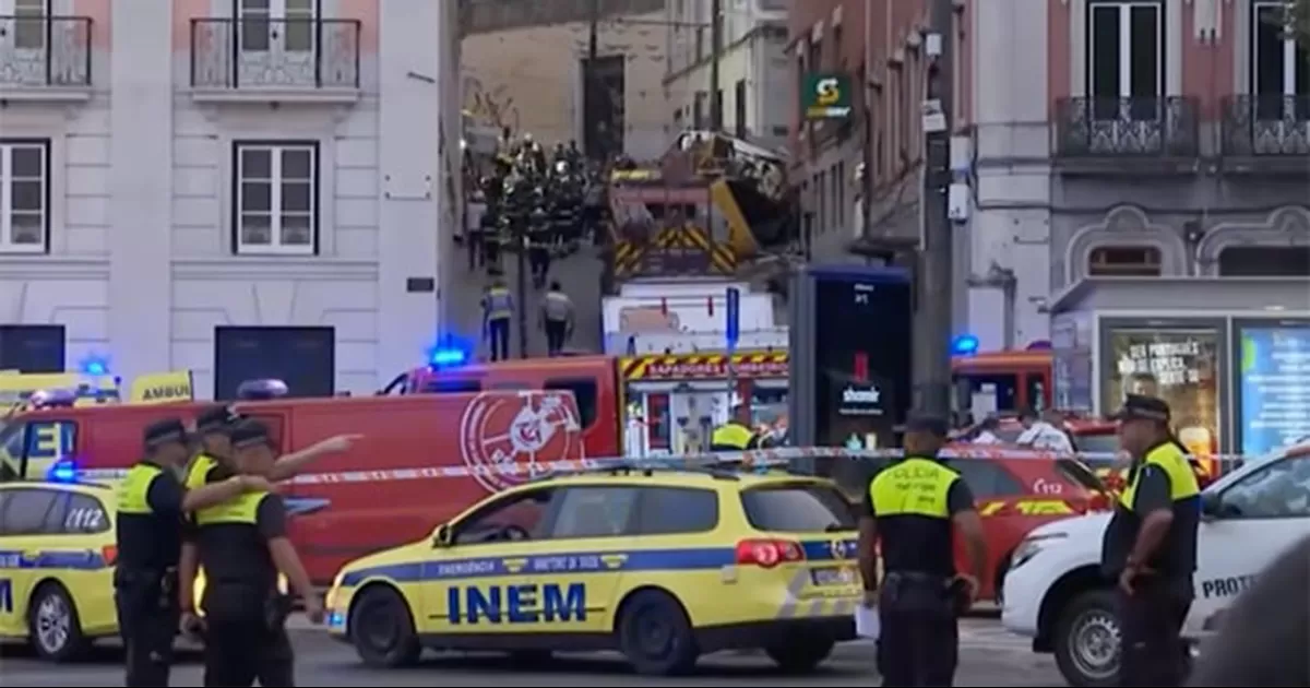 No se conocen aún las causas del accidente en este funicular, muy utilizado por los turistas para subir al Bairro Alto