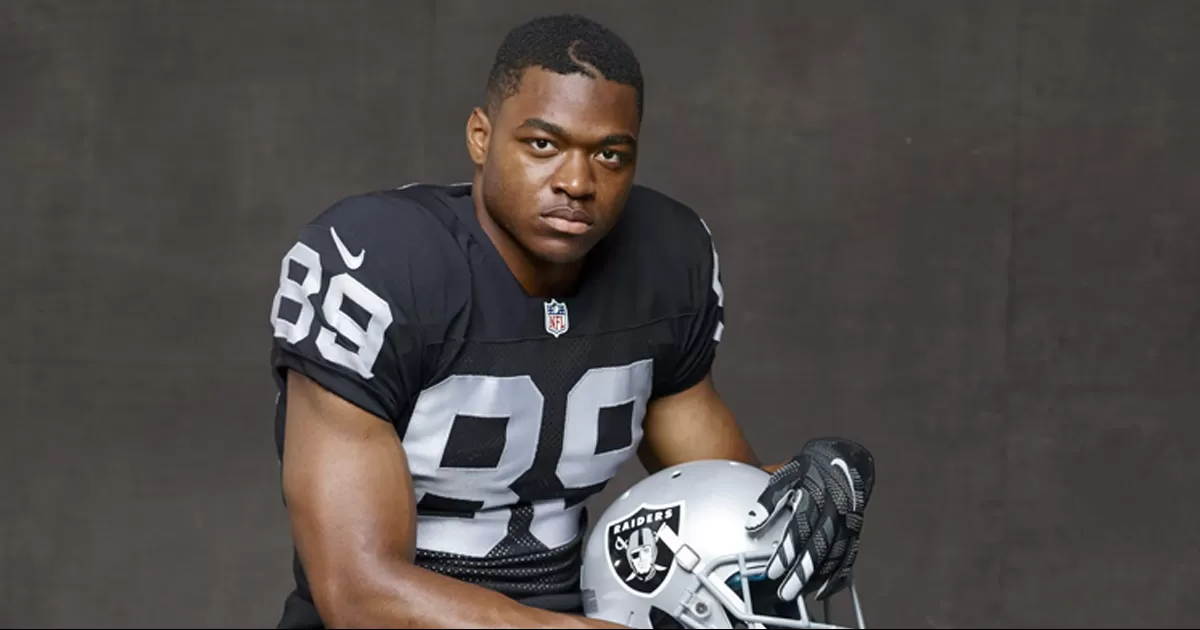 Amari Cooper, receptor estelar de los Raiders de la NFL, anuncia su retiro a los 31 años