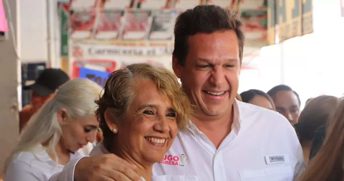 Hugo DÃ¡vila acompaÃ±Ã³ a los candidatos al Senado Miguel Riquelme y MarÃ­a BÃ¡rbara Cepeda en el Mercado de Abastos.