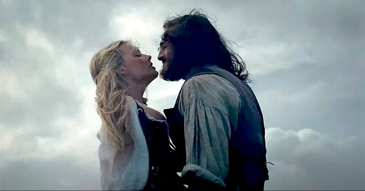 Hoy salió el trailer de esta película basada en la novela de Emily Brontë… y el público no tiene críticas positivas.