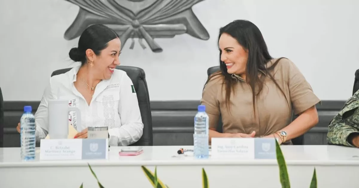 Fue durante este viernes que encabezaron la primera reunión semanal de la Mesa para la Construcción y Justicia, junto con autoridades estatales y miembros del Ejército Mexicano.