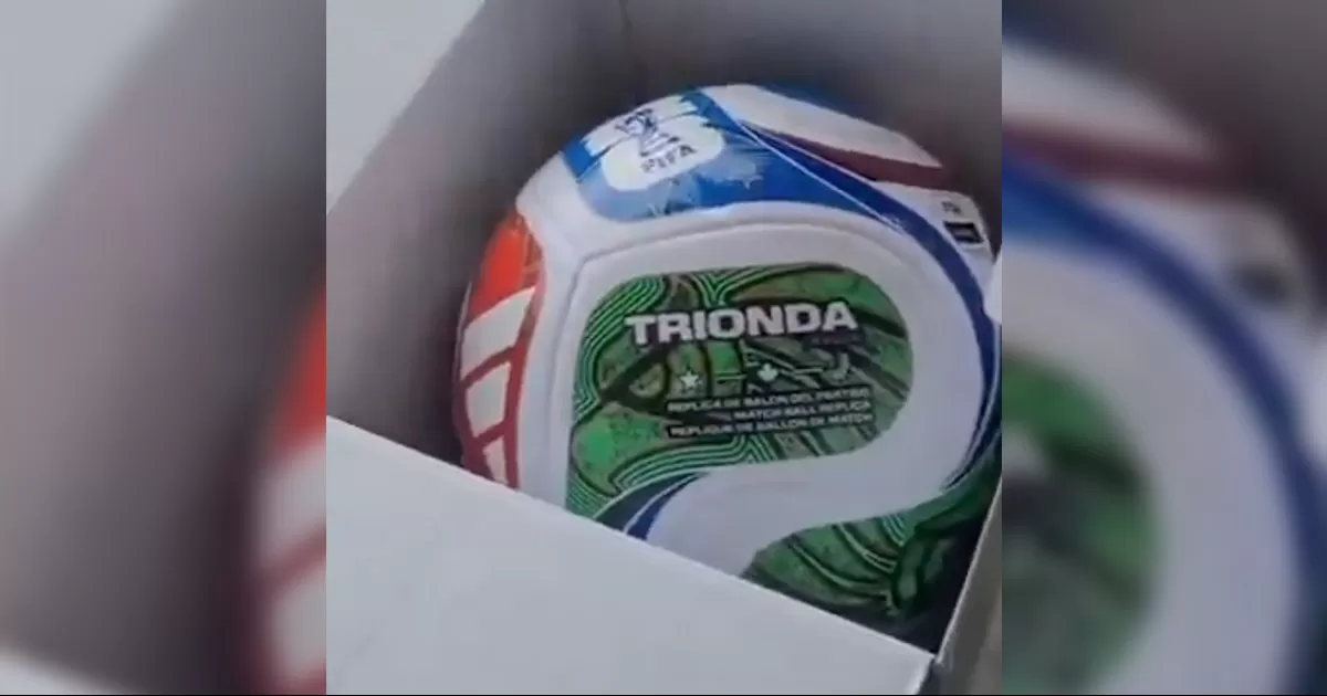 VIDEO: Aficionado recibe y prueba el que sería el balón para el Mundial 2026