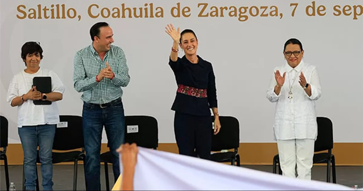 La presidenta visitó el Parque Las Maravillas de la capital de Coahuila en el marco de su primer informe de gobierno.