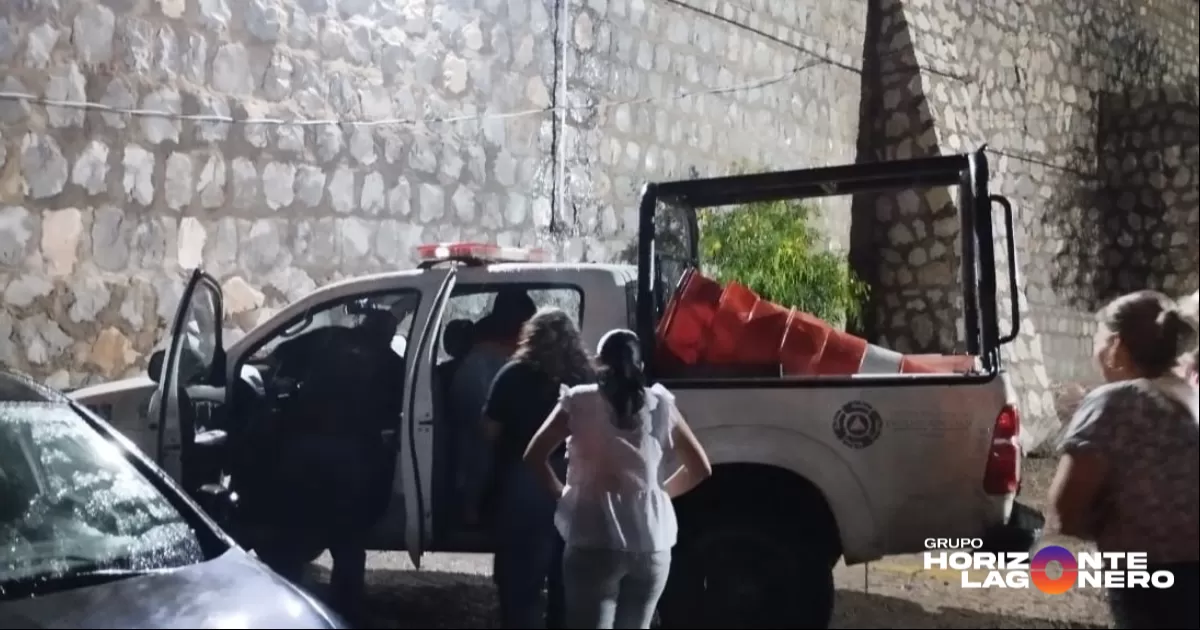 Rescatan a 80 personas atrapadas en el teleférico de Torreón por apagón eléctrico