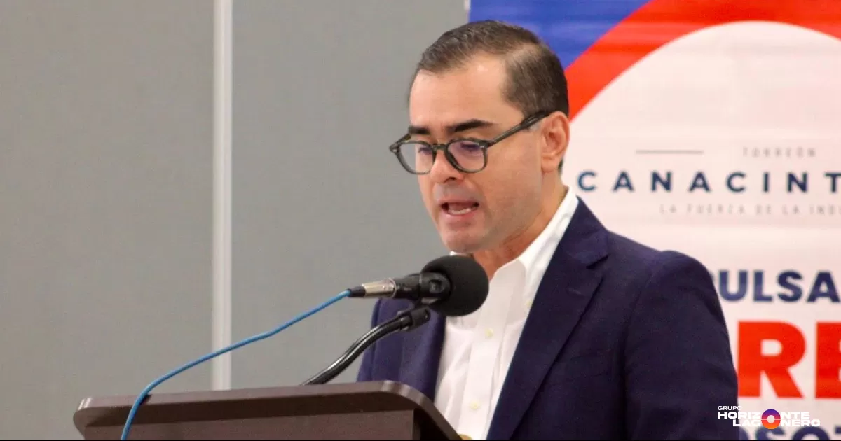 Indicó que ya se trabaja en la infraestructura necesaria, y que se están creando alianzas con instituciones académicas de renombre, con el objetivo de capacitar a ingenieros en semiconductores.