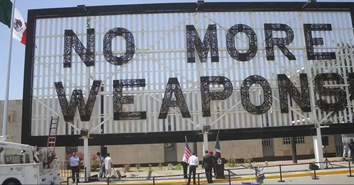 La iniciativa incluye inspecciones conjuntas, intercambio de información y expansión de tecnología balística en México para frenar el tráfico de armas
