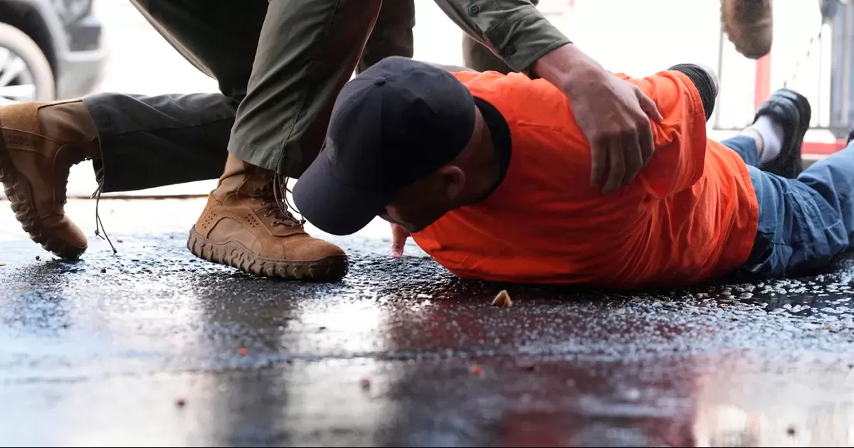 Dos millones de inmigrantes han sido deportados por ICE o se han ido de Estados Unidos, ¿es realista esa cifra?