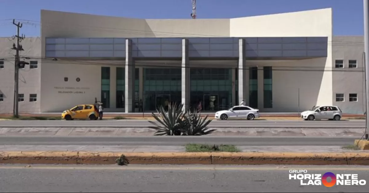 Según el informe de las autoridades, recabado a través de testigos y propietarios del lugar en la colonia San Antonio del Coyote, el hoy occiso fue encontrado inconsciente al interior del lugar, motivo por el cual se realizó un llamado al número de emergencias 911.