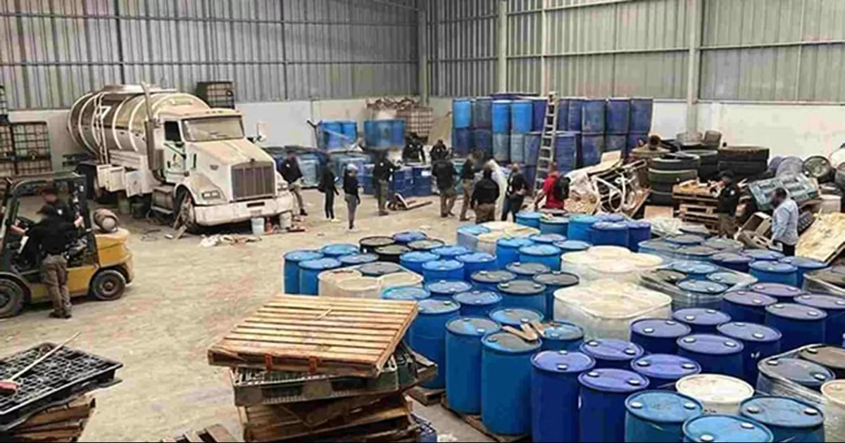 En los operativos fueron asegurados 7 mil litros de hidrocarburo y precursores químicos