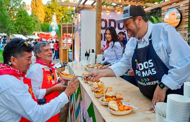 Participa con gran éxito Ramos Arizpe en la XV edición del Festival de la Paella de CANIRAC