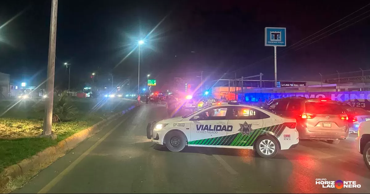 De acuerdo con el informe de la Dirección de Seguridad y Protección Ciudadana, el accidente fue reportado alrededor de las 19:45 horas, movilizando de inmediato a elementos de Tránsito, peritos del Ministerio Público y personal del Servicio Médico Forense (SEMEFO).