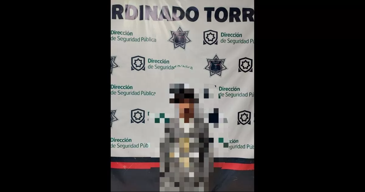 Detienen a hombre en Torreón por lanzar piedras a una patrulla