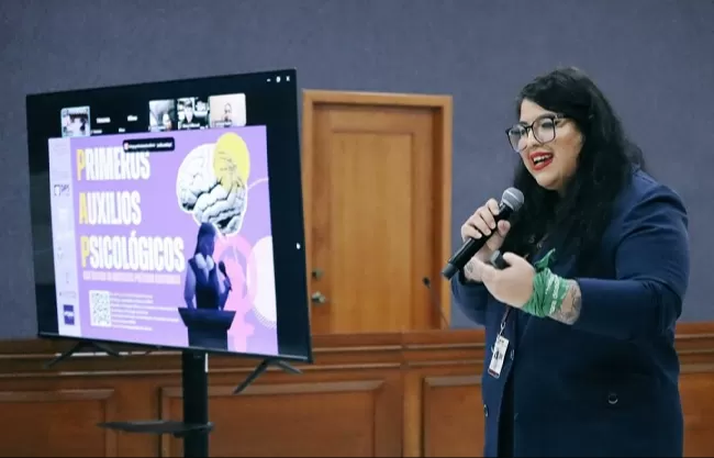 Imparten taller de atención a víctimas de violencia política de género